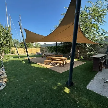 La Calypso Maison Atypique * Sète